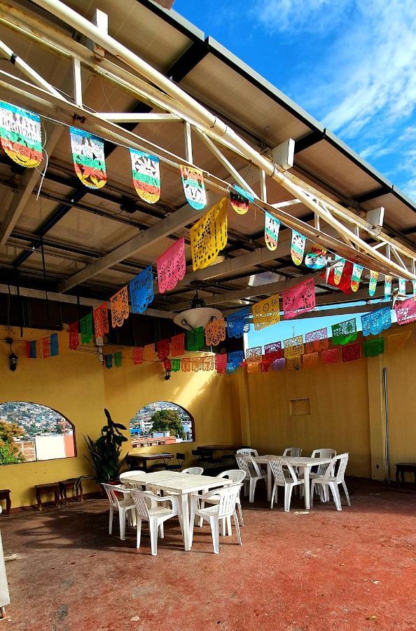 Hotel Corona Zihua Zihuatanejo Exterior foto